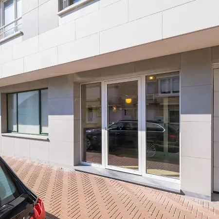 With 3 Bedrooms Near The Sea Middelkerke