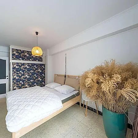 Lägenhet With 3 Bedrooms Near The Sea *