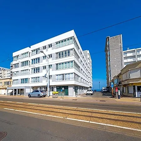 Lägenhet With 3 Bedrooms Near The Sea *